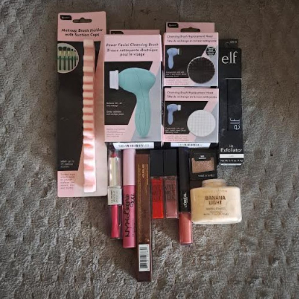 Lot of NEW Make-up and Beauty Tools